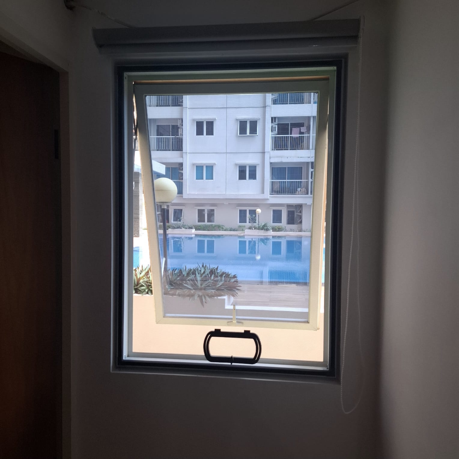 Magnetic Miniflex system for flexible and modern interior solutions